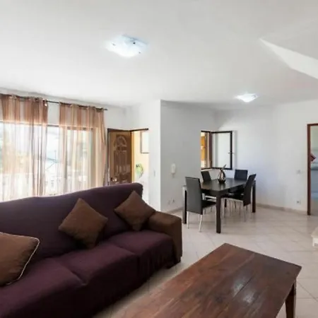 With 2 Bedrooms In Albufeira, With Private Pool, Enclosed Garden Villa Albufeira