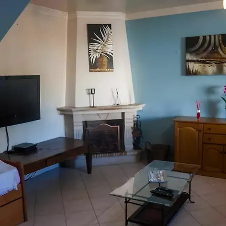 With 2 Bedrooms In Albufeira, With Private Pool, Enclosed Garden Albufeira